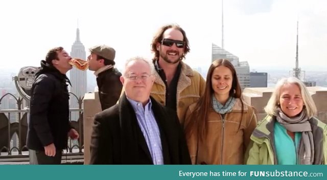 Photo bombing (John Ham & Jimmy Fallon)