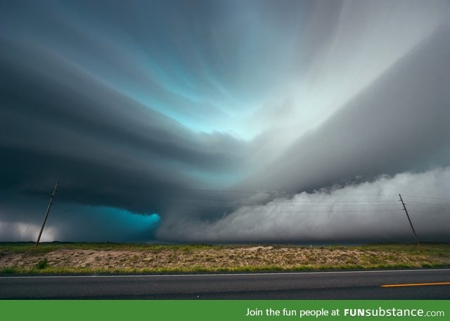 Incredible cloud formation in Texas