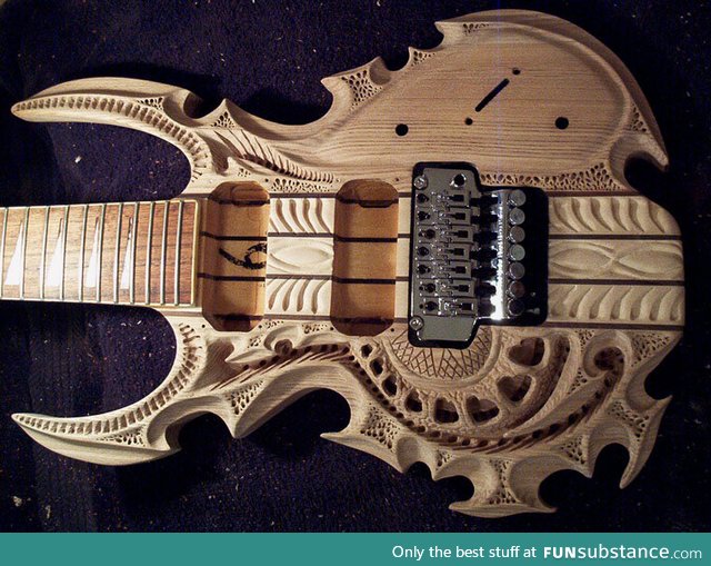 Neat guitar