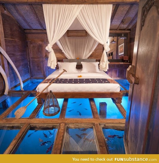 Lake glass bottom bedroom