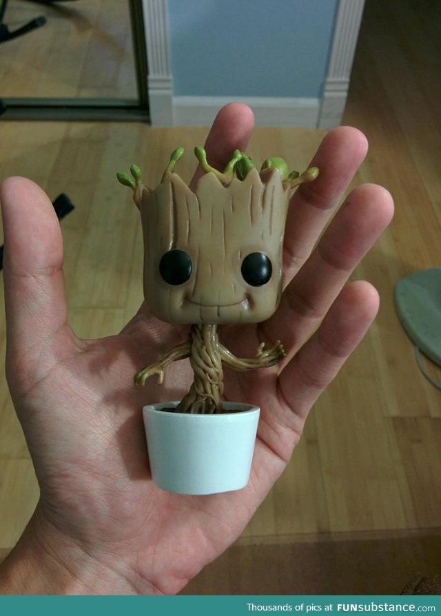 Dancing Baby Groot Bobble Head