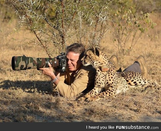 This is how real men shoot animals