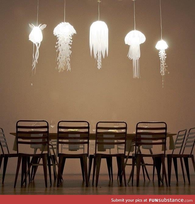 Jellyfish lights