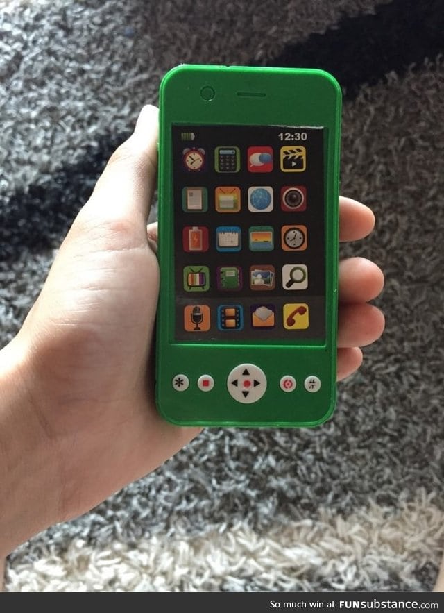 I told my dad that I want an iphone 6, he bought me this