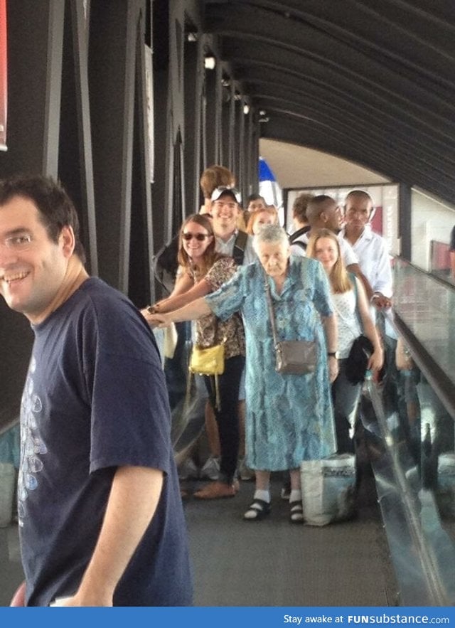 At the airport, this old woman was giving no f*cks