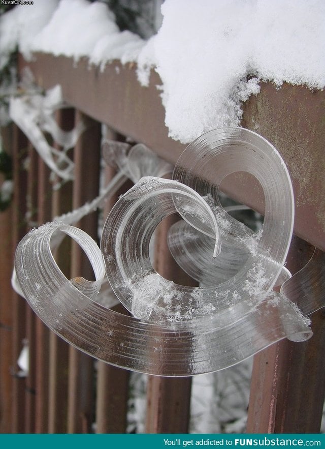 Cool natural ice formation