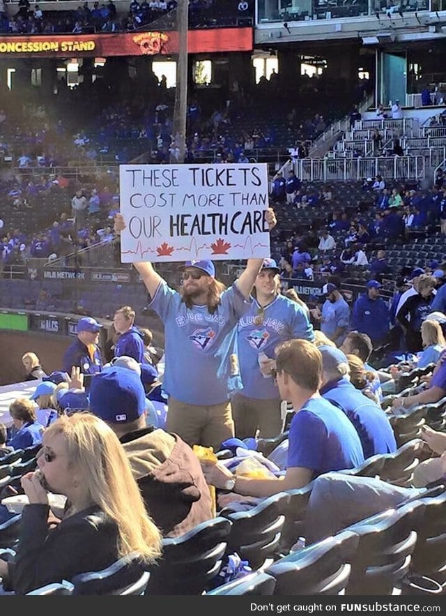 Canadian at the Kansas City ALCS game