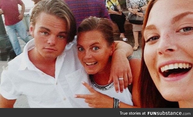 A Swedish bartender that looks like a young Dicaprio