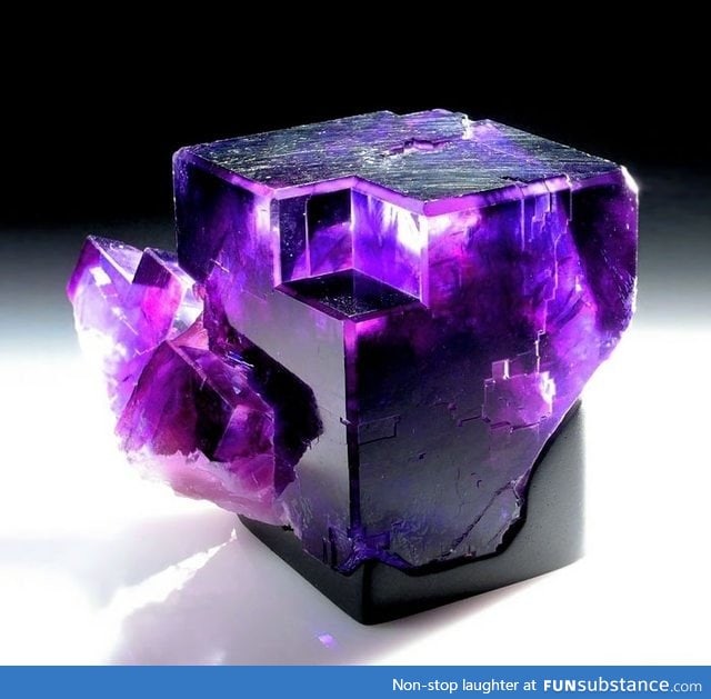 Naturally occurring Fluorite