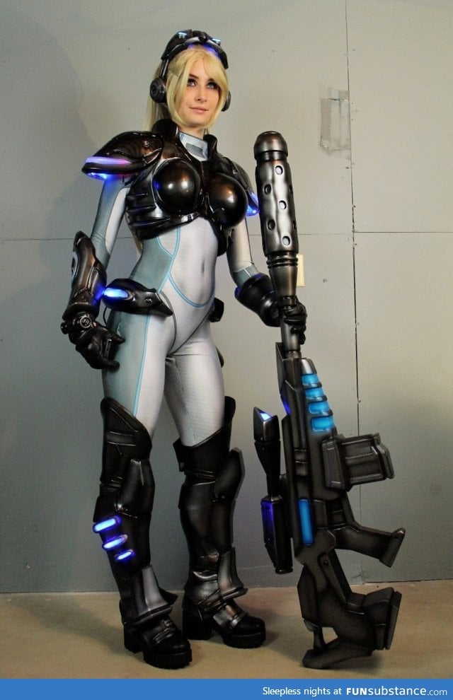 3D printed Nova cosplay for Blizzcon