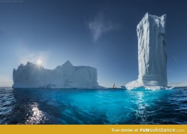 Icebergs off the western coast of Greenland