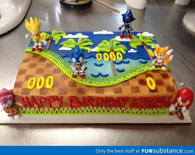 Awesome sonic cake