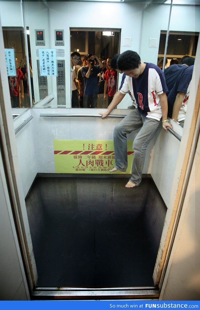 A completely safe elevator