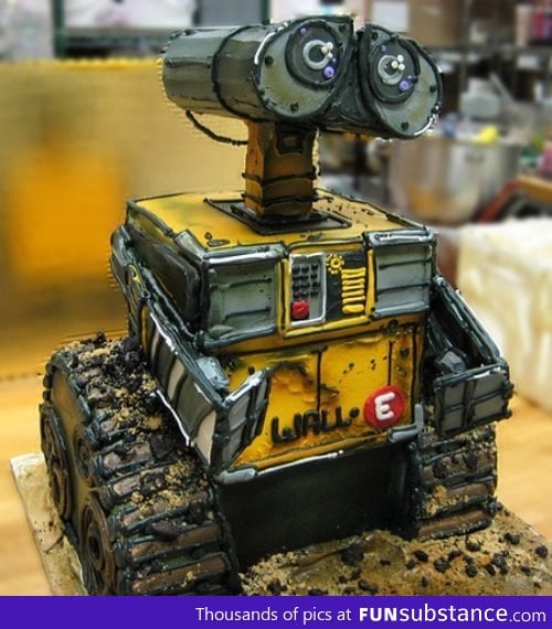 Awesome Wall-E Cake