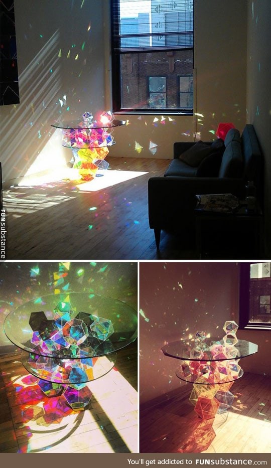 Sparkle palace c*cktail table