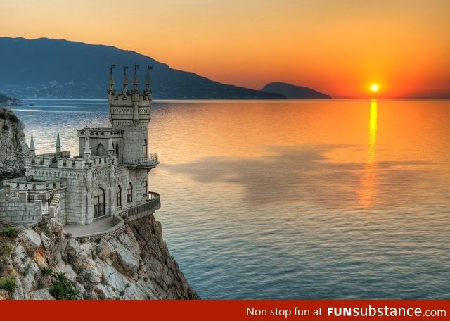 Palace swallows nest, Ukraine