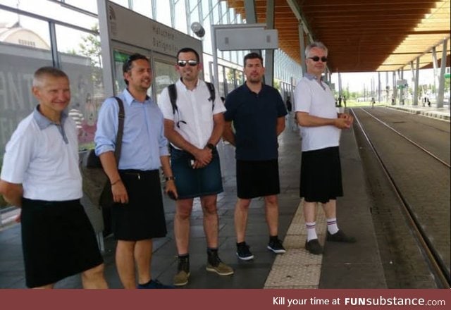 French bus drivers can't wear shorts with high temperatures. So they wear skirts