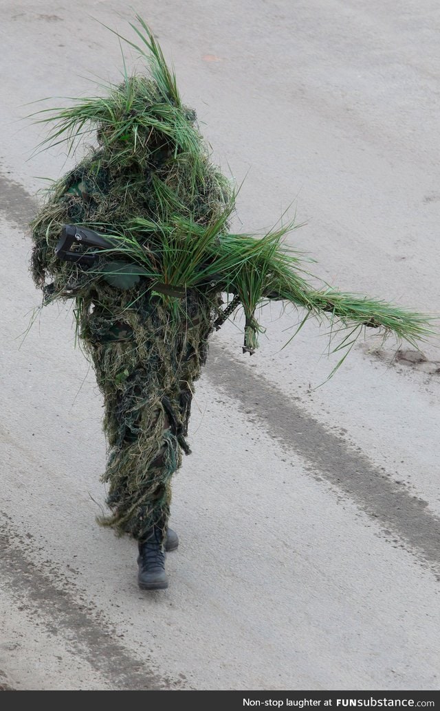 Sniper's ghillie suit