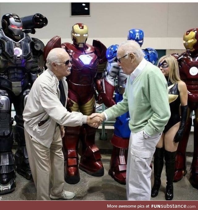 PsBattle: Stan Lee meeting Stan Lee