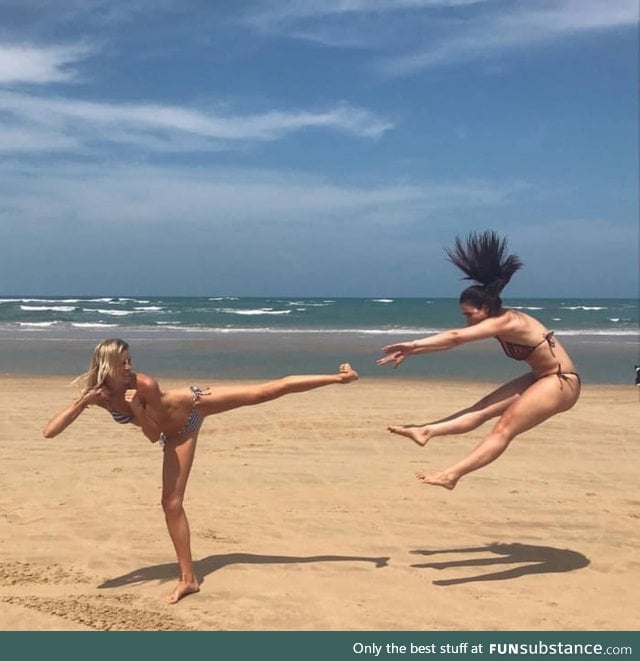 Beach fighting