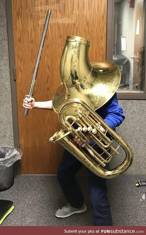 Psbattle: Tuba armor