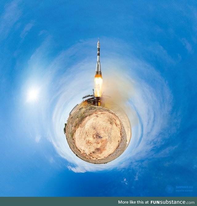 Little planet soyuz