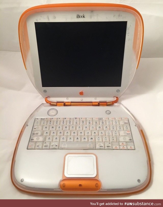 Good old days when Apple laptops looked like children toys