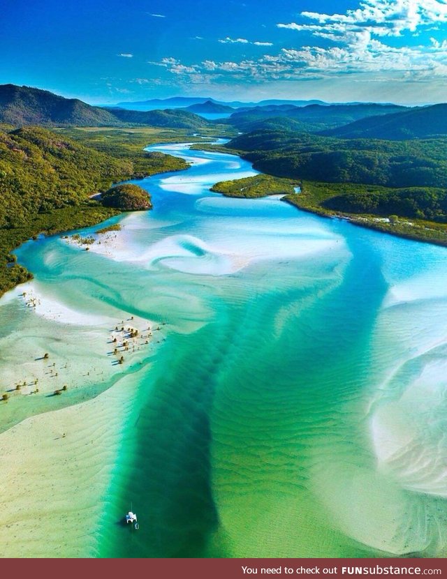 Whitehaven beach queensland, australia