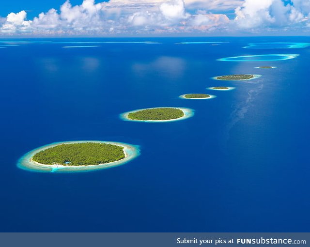 Baa Atoll, Republic of Maldives . . . Indian Ocean . . . Photographed by Sakis