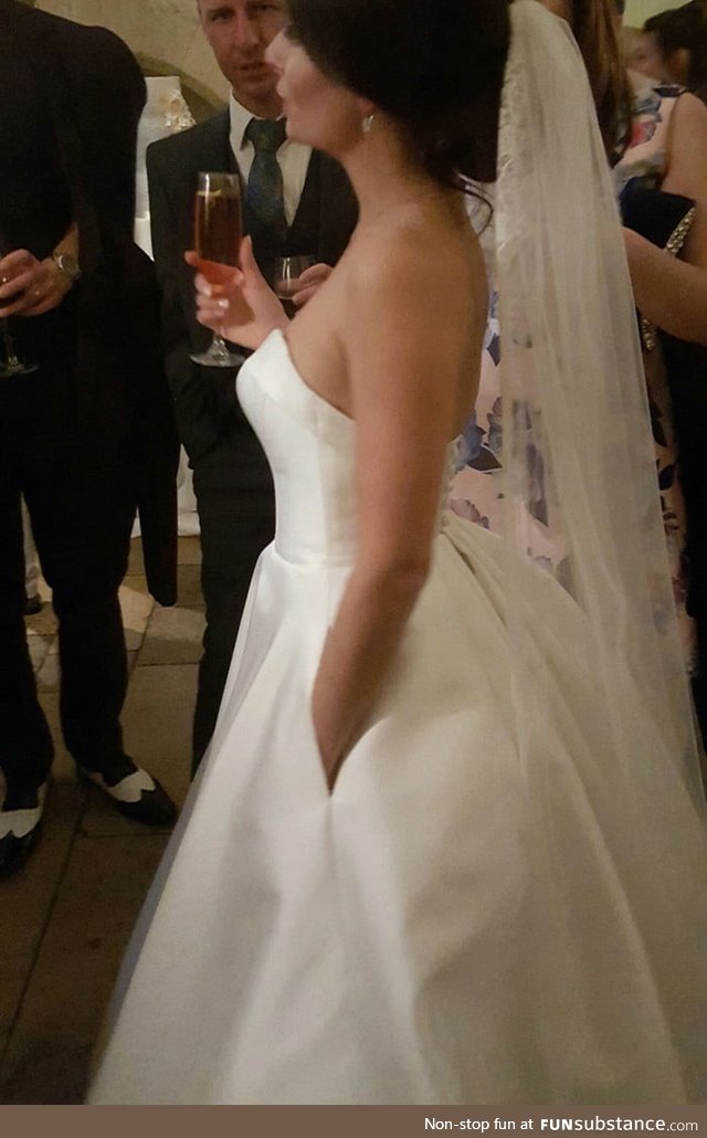 Some Pockets in Wedding Dress