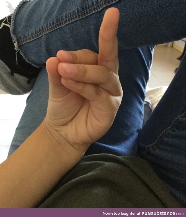 How italians do middle finger