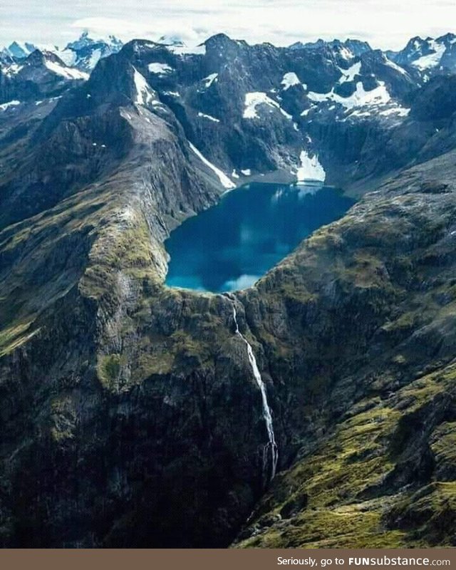 Apu Suparaura - Sopoccocha, located in Apurímac-Perú