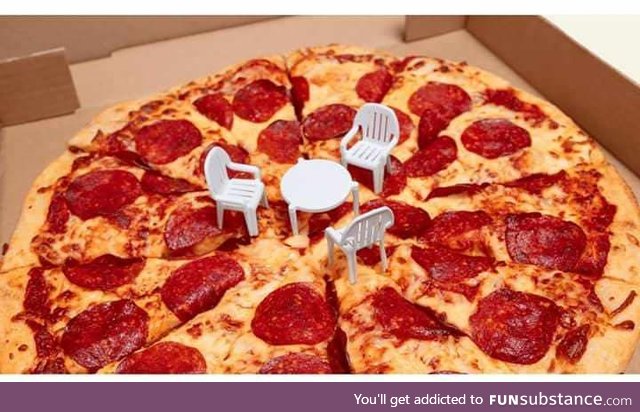 Pizza with full furniture set