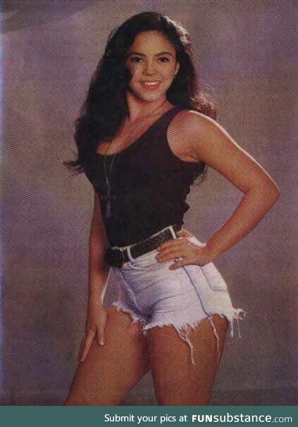 Shakira in the 90's