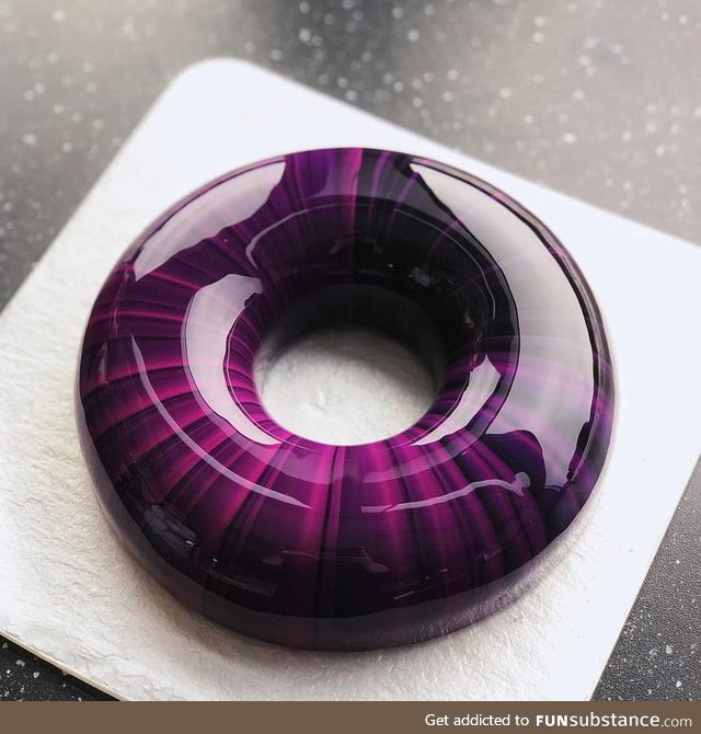 Purple reflective donut