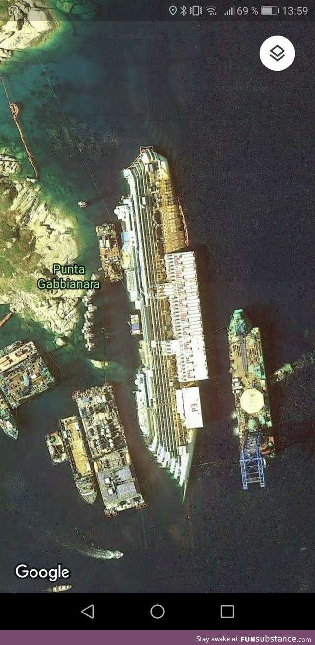 The Costa Concordia wreck as seen by Google Earth