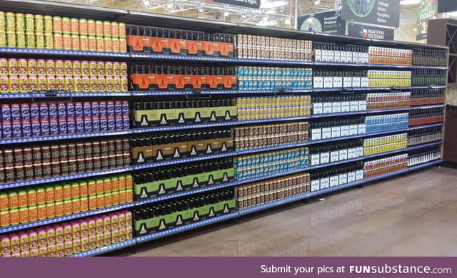 Whoever organized this shelf deserves a raise!