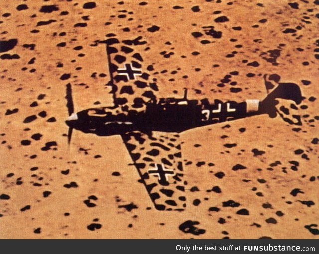 Camouflage of the German Messerschmitt Bf-109 above the desert