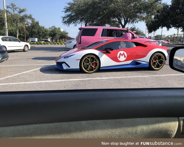 Spotted this cool ass Lambo at Publix