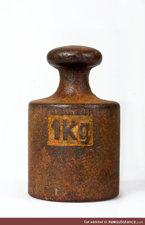 Americans are asleep. Here is a picture of a Kilogramm