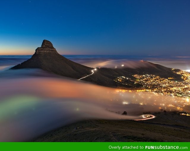 Fog rolling into cape town