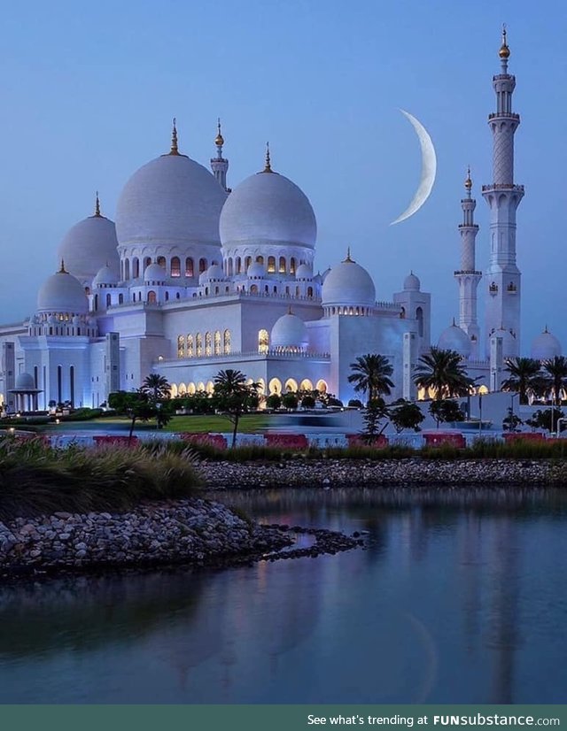 Mezquita en Abu Dhabi, Emiratos Árabes