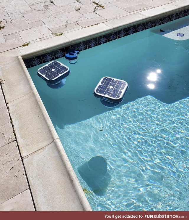 Solar powered pool cleaners