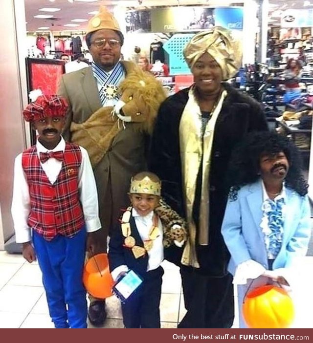 King Jaffe Joffer and the clan this Halloween