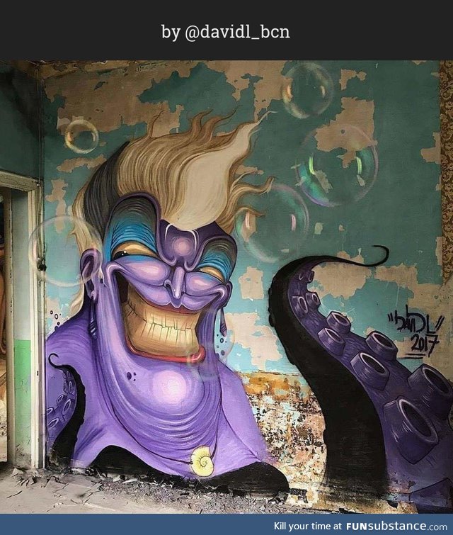 Graffiti in abandoned houses 15