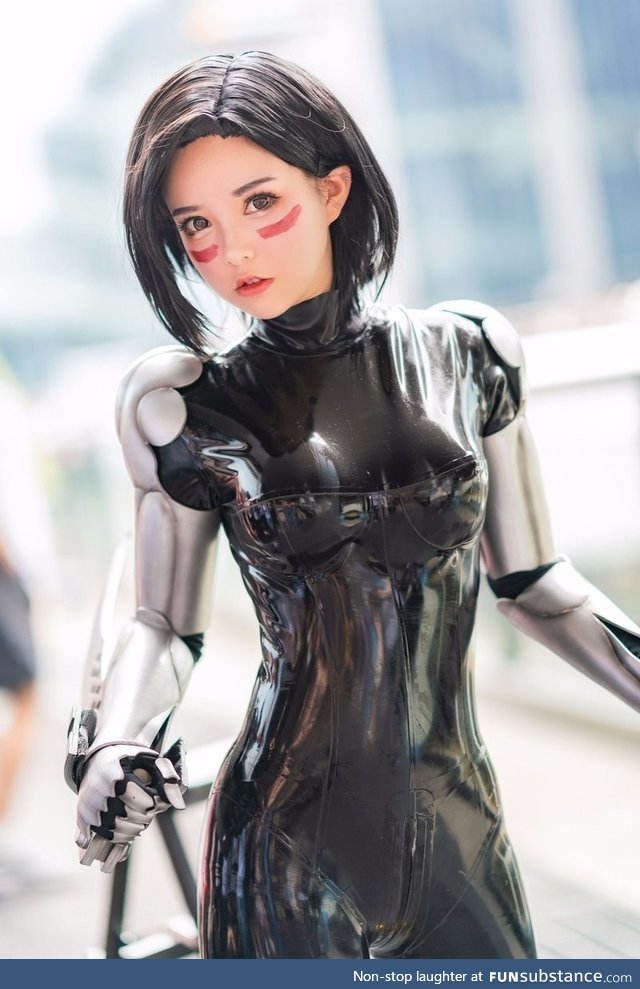 Alita: Battle Angel cosplay