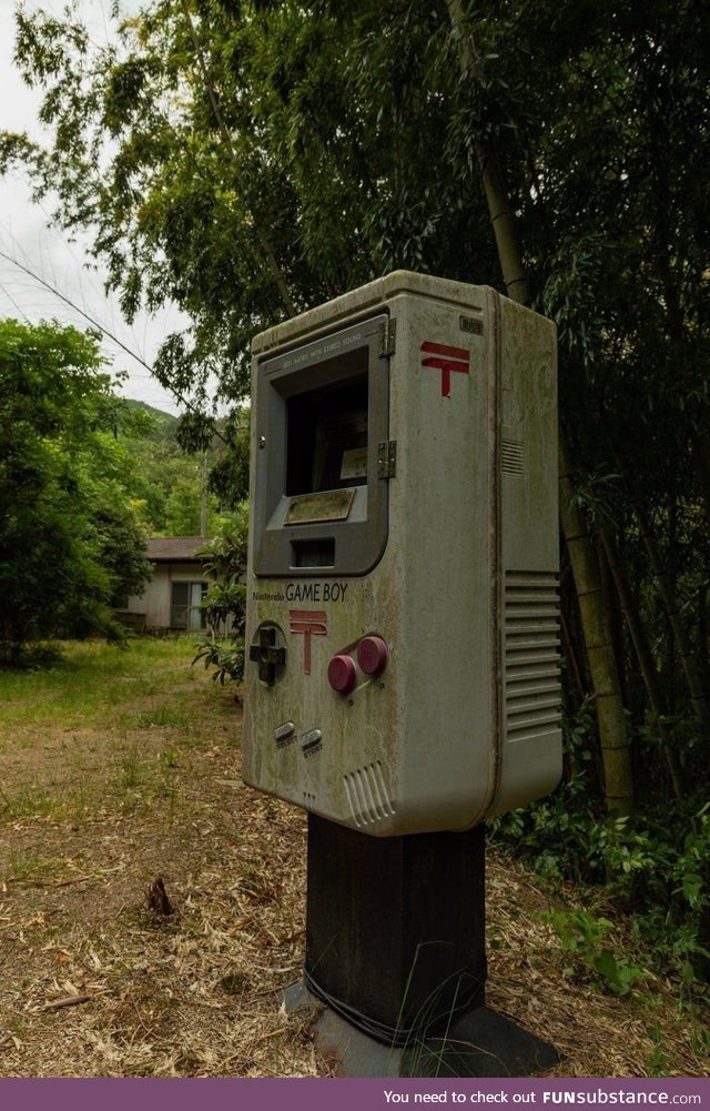 Game boy mailbox from shikoku, japan