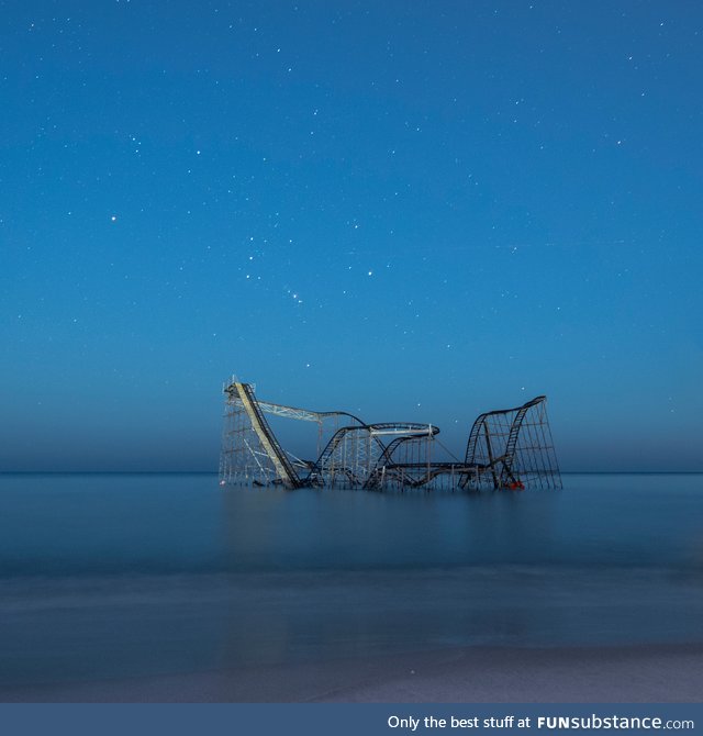 One of the most haunting photos I've ever taken - Jet Star Rollercoaster after Superstorm