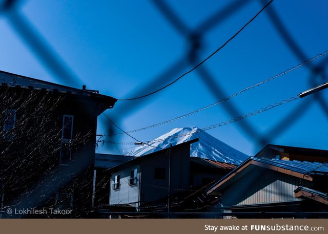 Great stories seem to begin with you breaking through your cage [oc mt fuji japan]