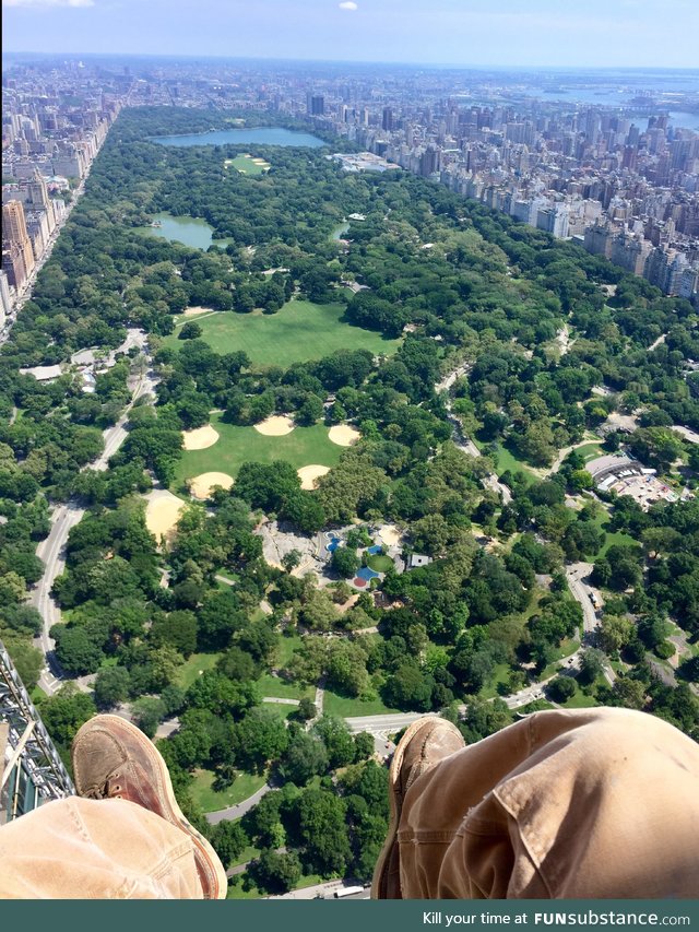 NYC Iron Worker views 1400’ above Central Park; Photo taken by Me 1920 x 1080 (1080p)